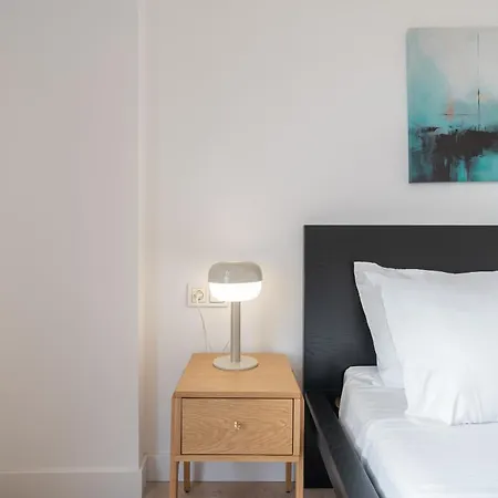 Xpce Urban 8 Skyline - Parking Free Apartment *