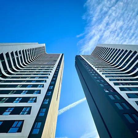 Apartment Xpce Urban 8 Skyline - Parking Free